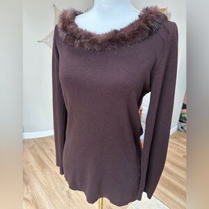Michelle Nicole Vintage Chocolate Brown Sweater With Fur Collar